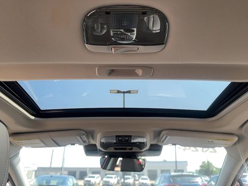 Certified 2024 Subaru Crosstrek 2.5i Limited w/ Crosstrek Mirror Package image 15