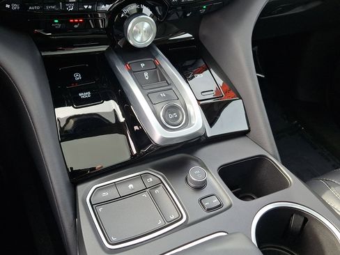 Certified 2023 Acura MDX w/ Technology Package image 16