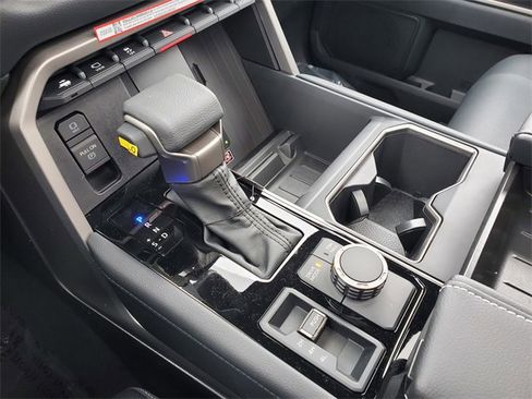 New 2026 Toyota Tundra Limited image 38