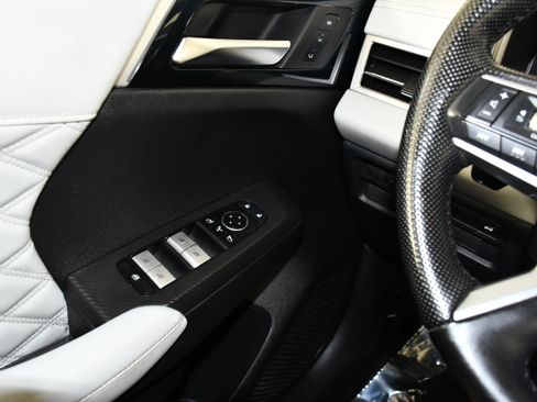 Used 2022 Mitsubishi Outlander SEL AWD/4WD image 32