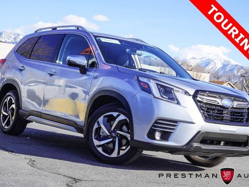 Used 2023 Subaru Forester Touring image 1