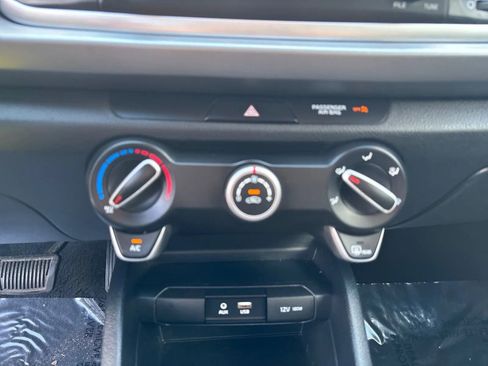 Used 2019 Kia Rio LX FWD image 18