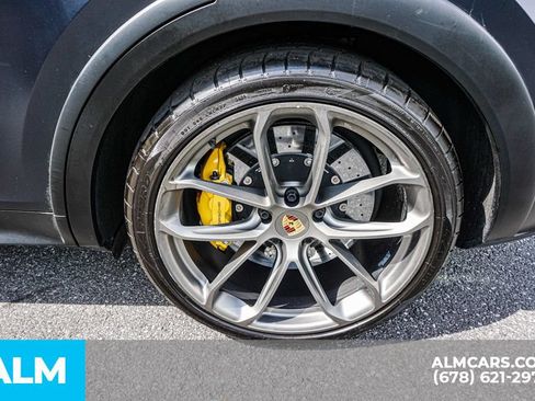 Used 2023 Porsche Cayenne Turbo GT AWD/4WD image 14