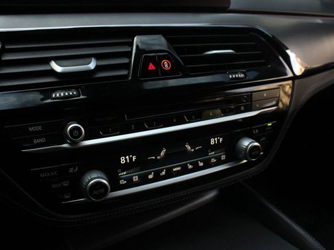 Used 2018 BMW M5 w/ Executive Package AWD/4WD image 31