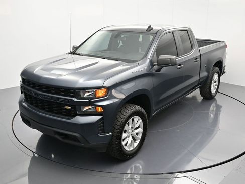 Used 2020 Chevrolet Silverado 1500 Custom w/ Custom Value Package image 27