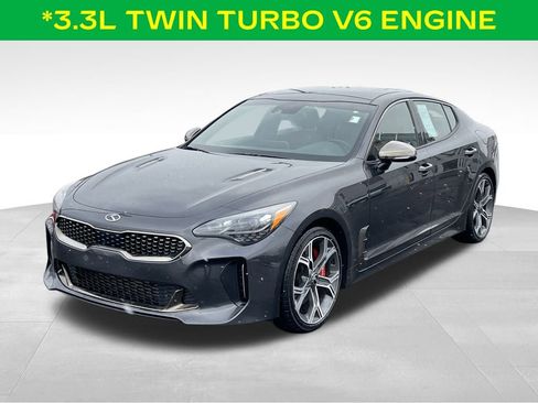 Used 2021 Kia Stinger GT1 image 4