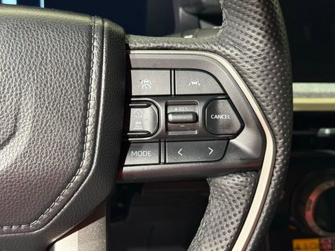 Used 2024 Toyota Tacoma Trailhunter image 22