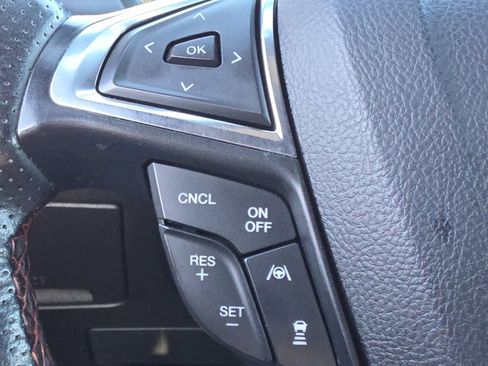 Used 2021 Ford Edge ST-Line image 11