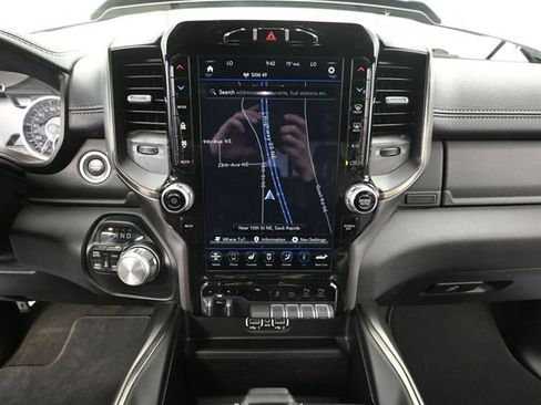 Used 2020 RAM 1500 Sport w/ Leather & Sound Group AWD/4WD image 25