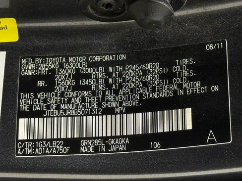 Used 2011 Toyota 4Runner Limited AWD/4WD image 92