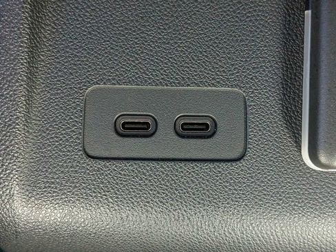 Certified 2024 Cadillac Lyriq Luxury AWD/4WD image 15