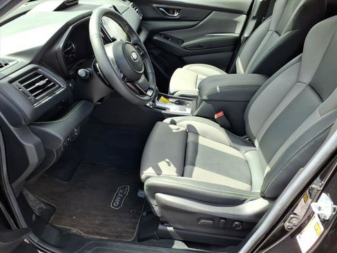 Used 2024 Subaru Ascent Onyx Edition Limited image 11