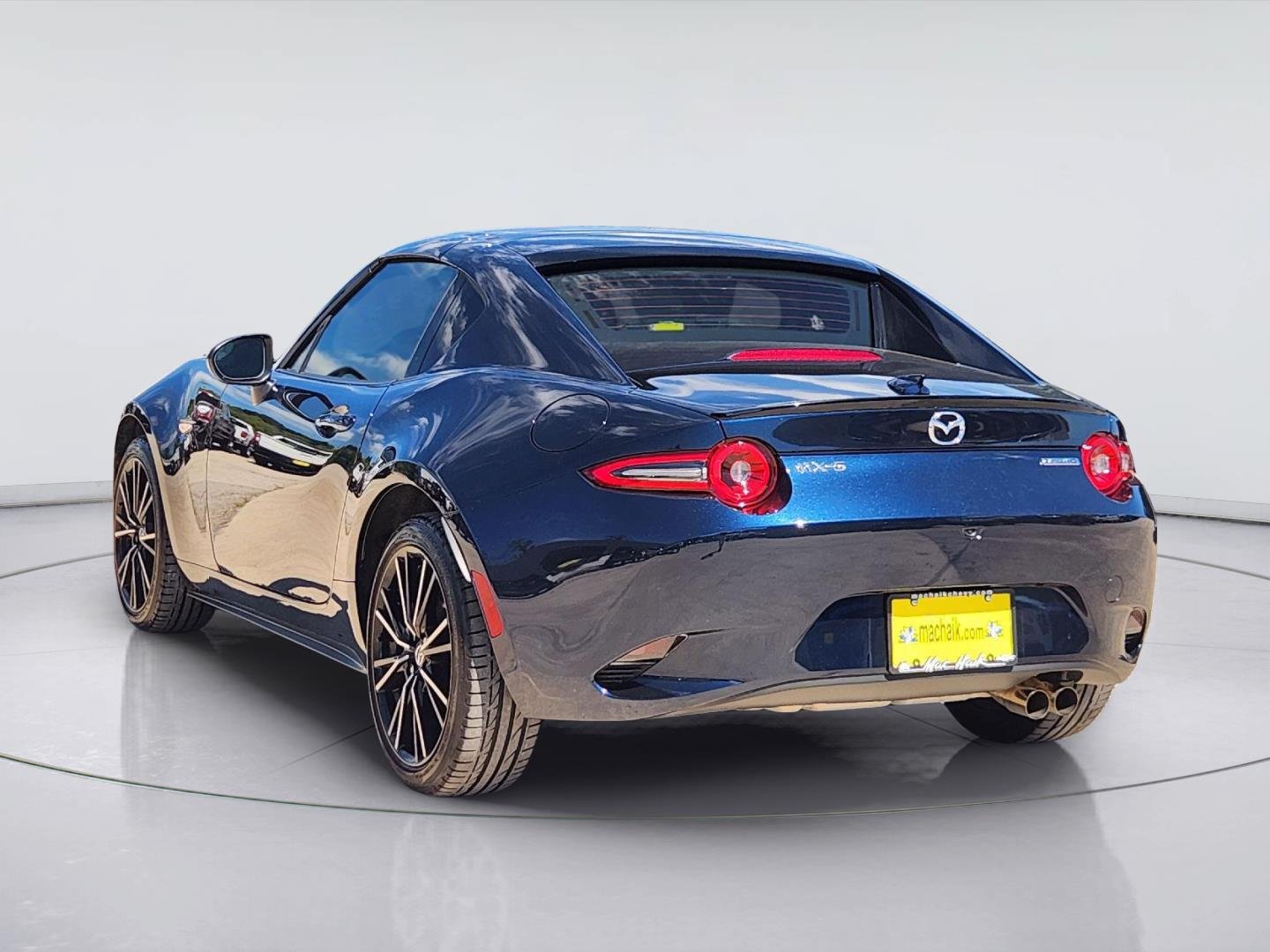 Used 2025 MAZDA MX-5 Miata RF Grand Touring RWD image 5