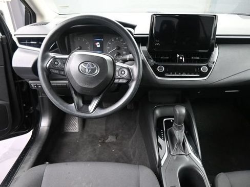 Used 2024 Toyota Corolla LE FWD image 22