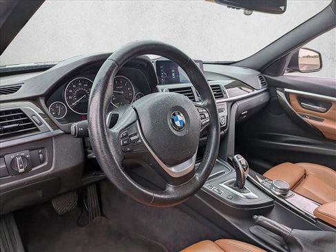Used 2017 BMW 330i Sedan RWD image 9