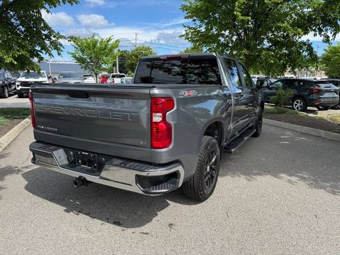 Used 2021 Chevrolet Silverado 1500 LT AWD/4WD image 5