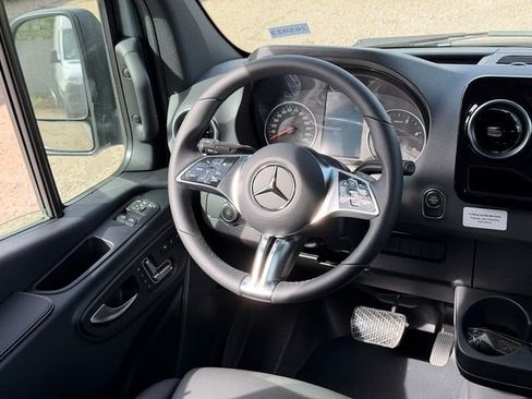 New 2026 Mercedes-Benz Sprinter 2500 image 20