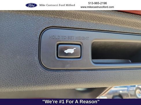 Used 2018 Honda Odyssey Touring image 11