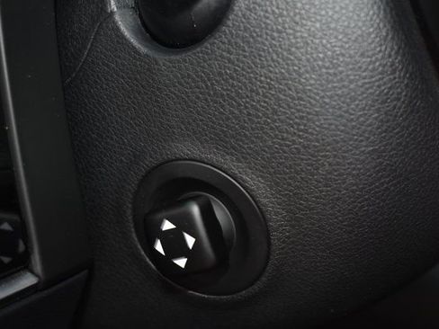 Used 2022 Genesis GV70 2.5T w/ Select Package image 18