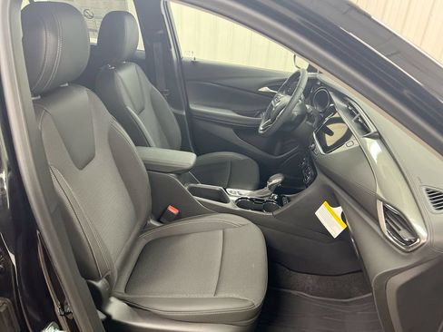 Used 2023 Buick Encore GX Select w/ Safety Package II AWD/4WD image 21