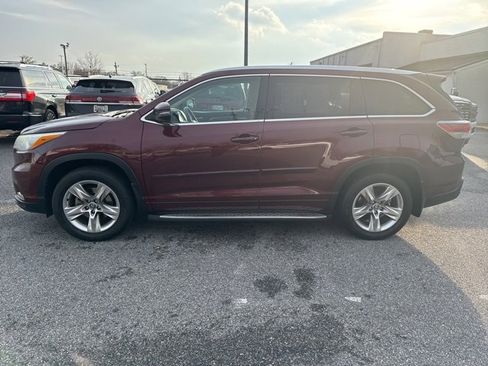Used 2016 Toyota Highlander Limited image 27