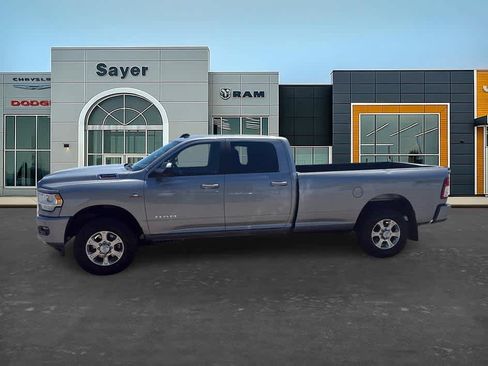 Used 2022 RAM 3500 Big Horn w/ Level A Equipment Group AWD/4WD image 4