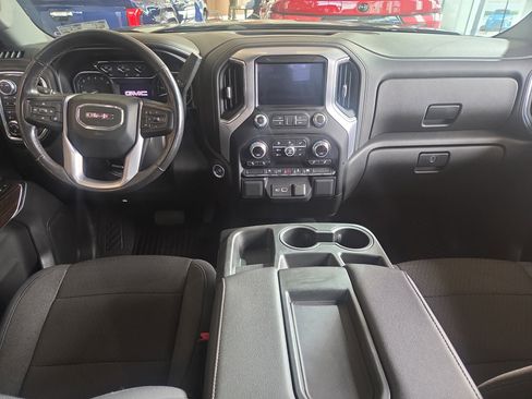 Used 2021 GMC Sierra 1500 Elevation image 18