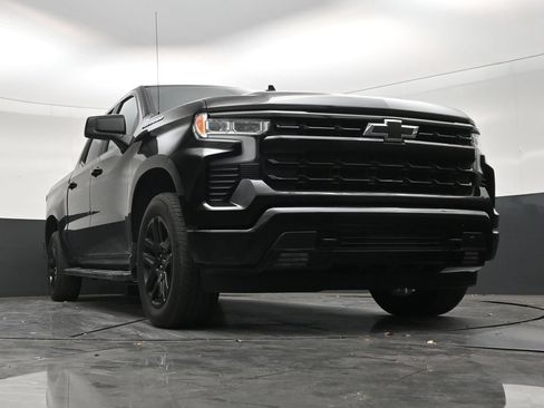 Used 2025 Chevrolet Silverado 1500 RST RWD image 26
