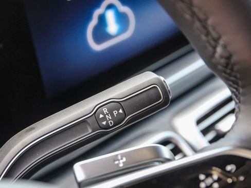 New 2026 Mercedes-Benz GLE 580 4MATIC image 21