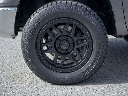 Used 2021 Toyota Tundra SR5 w/ TRD Off-Road Plus Package image 40