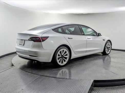Used 2022 Tesla Model 3 image 7