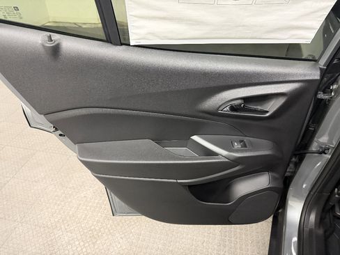 New 2026 Chevrolet Trax RS image 19