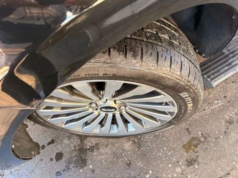 Used 2018 Lincoln Navigator L Reserve w/ Technology Package image 46