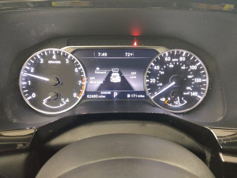 Used 2022 Nissan Pathfinder SL FWD image 23