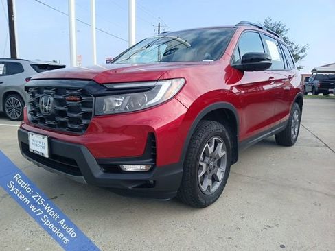 Used 2022 Honda Passport TrailSport image 3