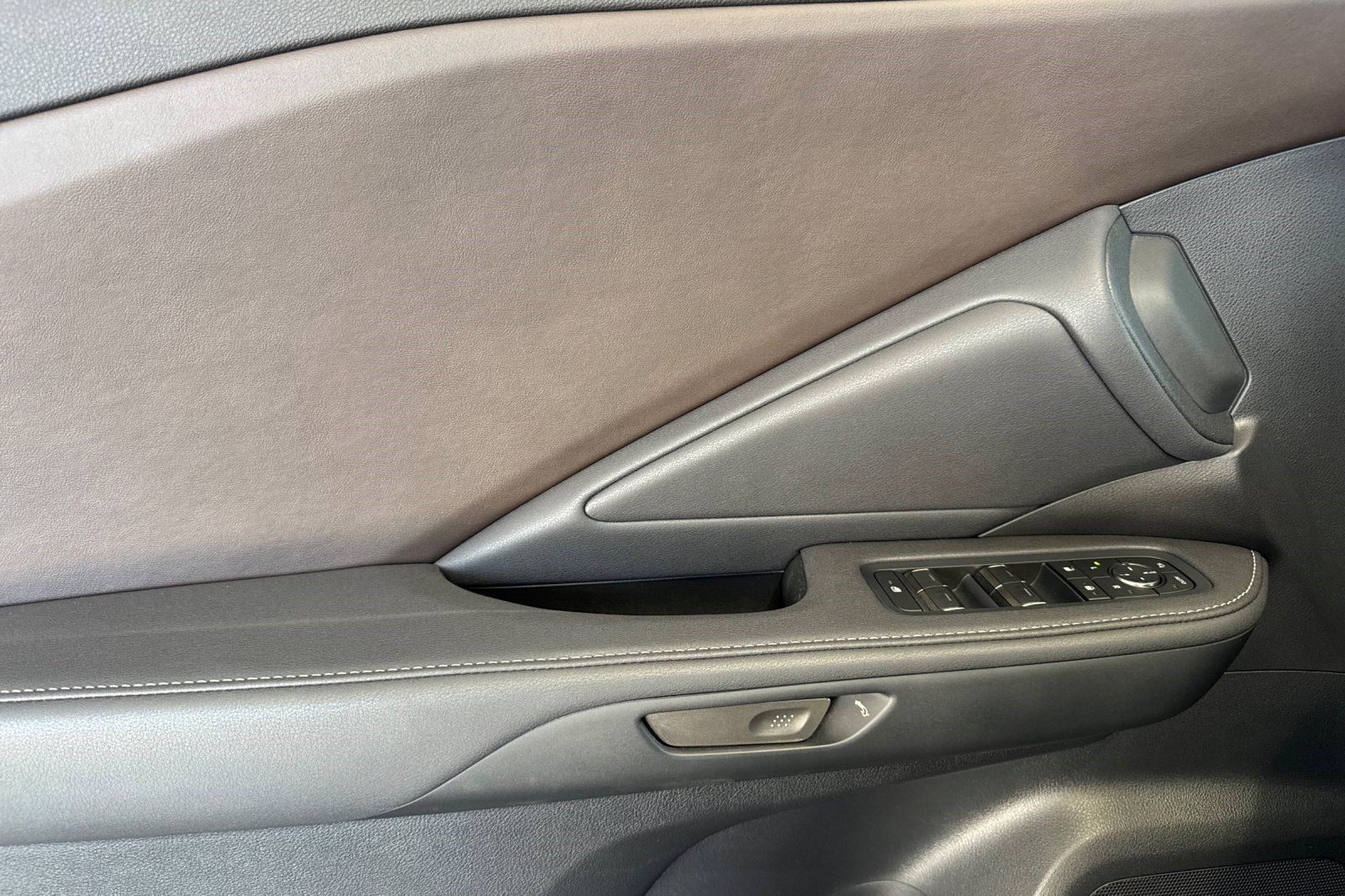 Certified 2025 Lexus TX 350 FWD w/ Technology Package image 12
