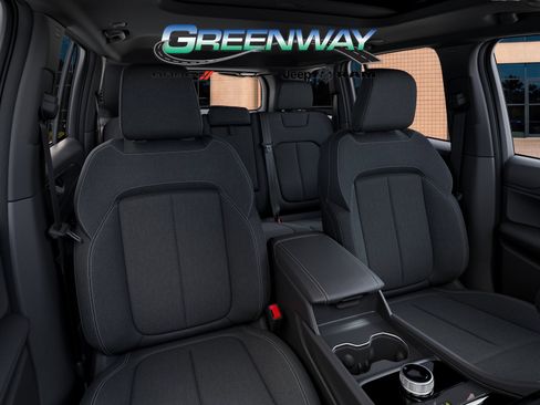New 2025 Jeep Grand Cherokee Laredo RWD image 16