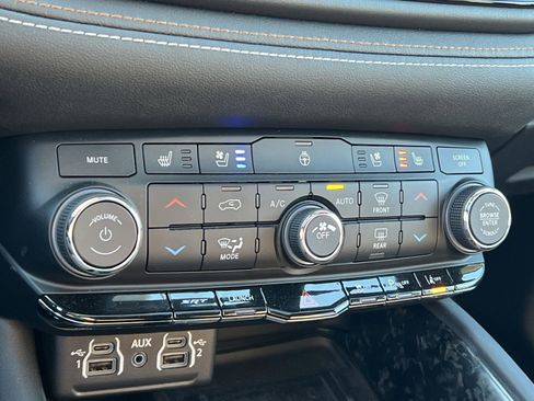 Used 2025 Dodge Durango SRT Hellcat image 21