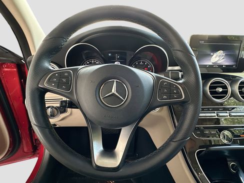 Used 2018 Mercedes-Benz C 300 Sedan image 11