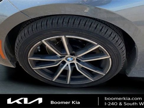 Used 2022 BMW 330i xDrive Sedan w/ Driving Assistance Package image 9