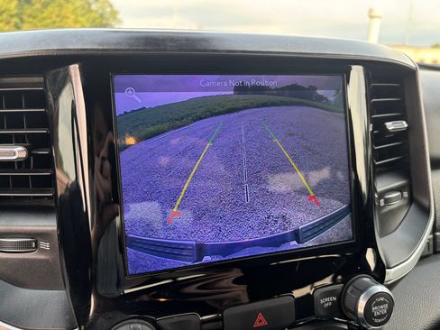 Used 2019 RAM 1500 Big Horn AWD/4WD image 6