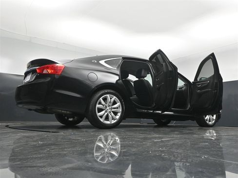 Used 2019 Chevrolet Impala LT w/ LT Convenience Package FWD image 40