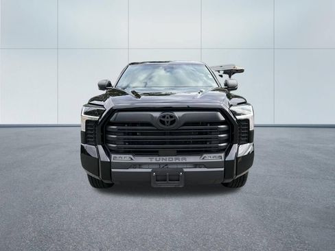 Used 2025 Toyota Tundra SR5 w/ SR5 Premium Package AWD/4WD image 3
