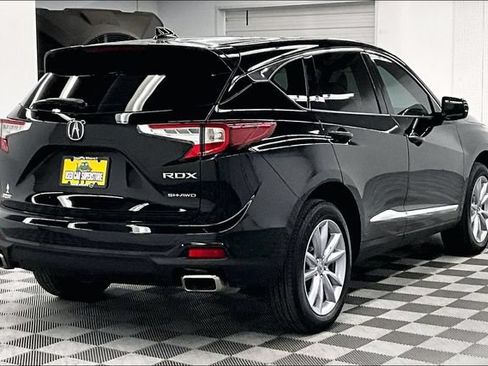 Used 2024 Acura RDX SH-AWD image 13