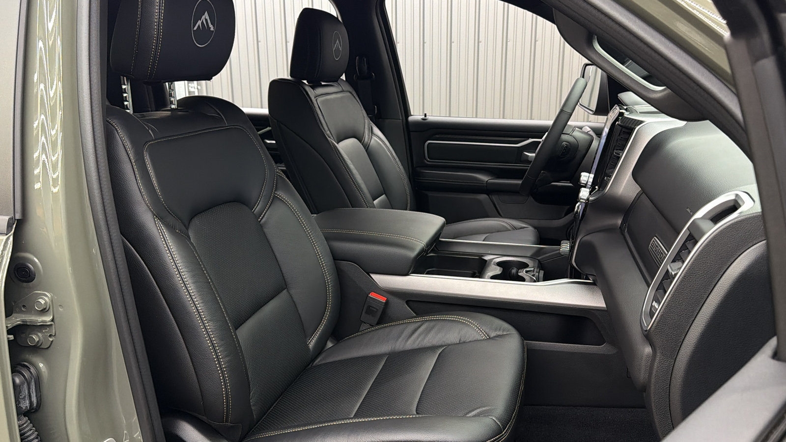 Used 2026 RAM 1500 Big Horn AWD/4WD image 40