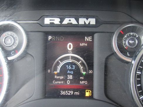 Used 2024 RAM 3500 Big Horn image 25