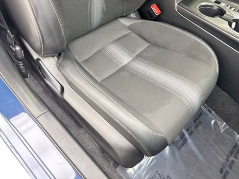 Used 2025 Honda Civic Sport image 47