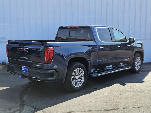 Used 2022 GMC Sierra 1500 Denali w/ Technology Package image 5