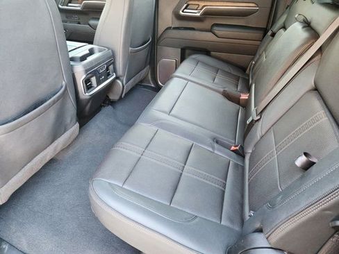 Used 2023 Chevrolet Silverado 1500 High Country w/ High Country Premium Package image 32