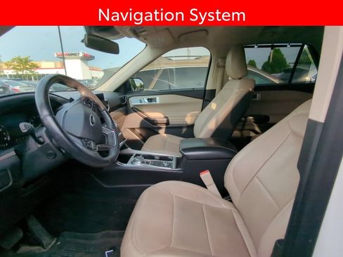 Used 2020 Ford Explorer Limited AWD/4WD image 6